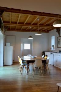 Maisons de vacances Traditional Normandy farmhouse only 3 km from the beach : photos des chambres