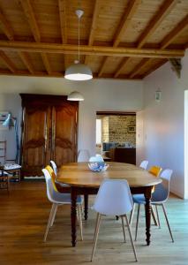 Maisons de vacances Traditional Normandy farmhouse only 3 km from the beach : photos des chambres
