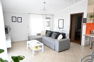 Vasiliki’s Guesthouse - Glyka Nera