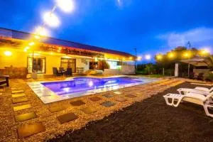 Country House Arenal - Tanque