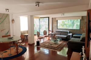 Excelente localidad en El Rosal