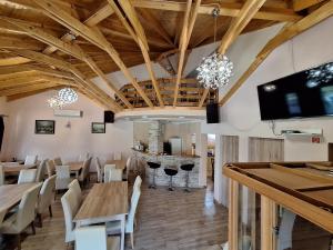 Cserke Holdfény Apartman