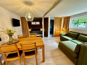 Kastanienhof Erfurt - Apartments und Jurten