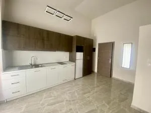 NATALIE'S APARTMENTS - 马克里