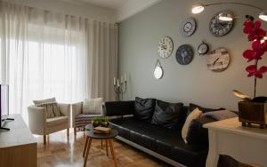 Sunny 4 Bedroom Apartment - with View