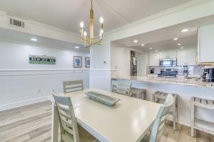 Beach House Condominiums B105 - Beachfront with Pool, WiFi, & Beach Service