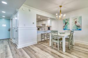 Beach House Condominiums B105 - Beachfront with Pool, WiFi, & Beach Service