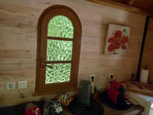 Tentes de luxe La roulotte du petit paradis : photos des chambres