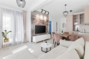 ALISA Sea View Apartment