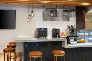 Courtyard by Marriott New York Manhattan / Soho