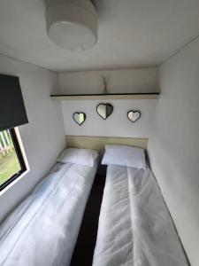 Fantasy Island Promenade 513 4 Berth