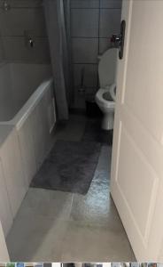 Thito Manor Apartment