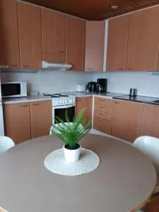 Tuulanmajoitus - Mäkikylä