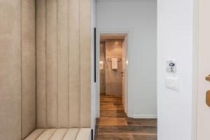 The SeaBreeze Apartment