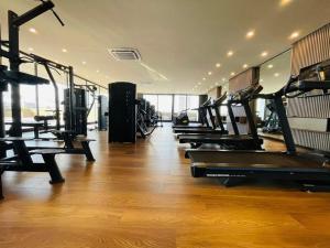 Dpto con balcón, piscina, gym, cowork en Equipe