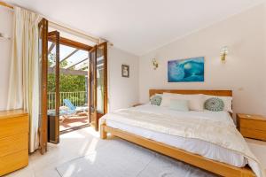 Villa Algarve Half Term offer 4 Ensuite Bedrooms, Private Swimming Pool, Beautiful Gardens with water features and natural Bio Pool