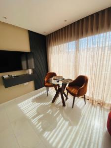 Atlantic Suite View 2