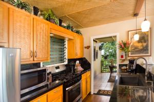 Hana Kai Maui - #1 Waikaloa Oceanfront 1BR