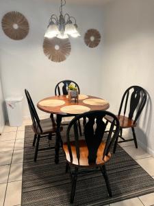 Lovely 1bed,1bath condo with free parking