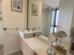 Departamento zona Alem, Playa Grande