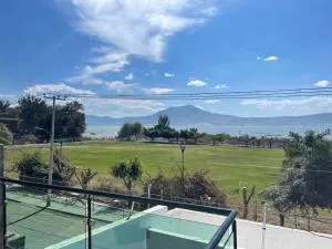 Villa llena de Vida Alberca climatizada Vista al Lago y 2 jacuzzys - 圣胡安科萨拉