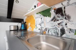 Apartments with parking space Donji Karin, Novigrad - 22350