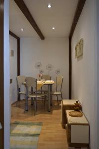 Apartments by the sea Selce, Crikvenica - 22935