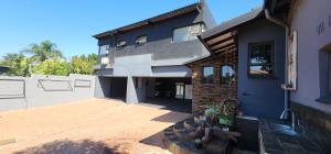 Apartment at Magalies Edge