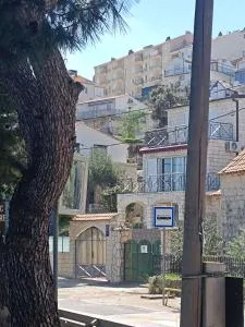 Apartments with a parking space Mastrinka, Ciovo - 23177 - Miševac