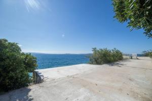 Apartments by the sea Businci, Ciovo - 23112