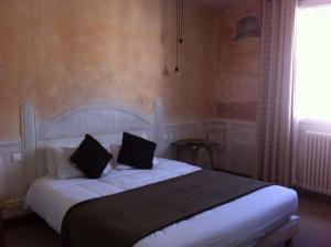 Hotels Le Thy : photos des chambres