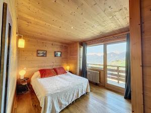 Appartements Appartement 4 pieces avec piscine couverte a Combloux - FR-1-560-127 : photos des chambres