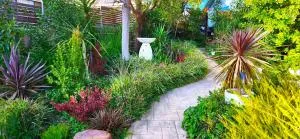 270 On Church - Entire Villa with Spacious Alfresco Area - Grattai