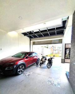 Lake view Villa in Nam Long - Villa bờ hồ khu biệt thự Nam Long