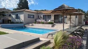 La Maison aux Parasols - 塔韦勒