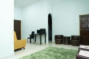 KT’s Lake House - Tanjung Rambutan