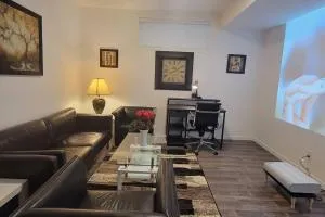 Brand New Suite in the Lakes - Кокран