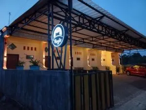 Angler Family Guest House - 谏义里