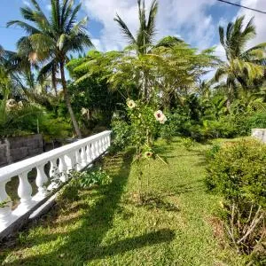 L Éden De L Est - 圣罗斯