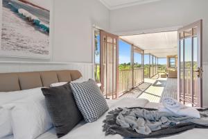 Peninsula Majestic Farm Retreat 5bd 3Bth Solar Salt Pool Gas Heated Spa and Fire