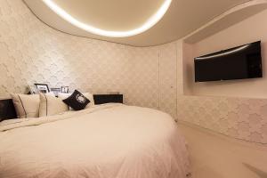 Phòng Tiêu Chuẩn Giường Đôi (Standard Double Room)