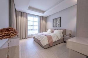 Mabaat-Executive 3BR-Al Malqa - 547