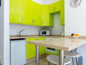 501 Yucca Park Second Line To Beach