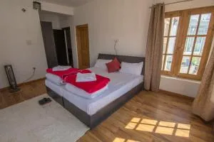 Exotic Residency - Man