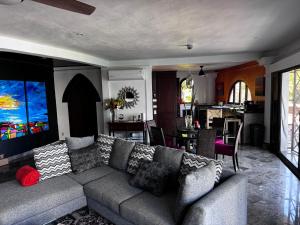 New listing Zona Romantica, 2BD, 3 bath condo