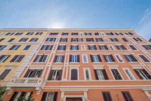 Castel Sant Angelos Harmonious Apartment