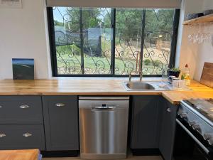 Featherstone View Cottage