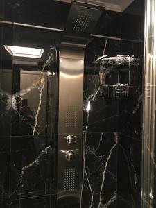 Athens Luxe Aiolou 97 by Zeussuites