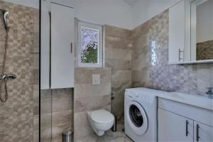 Villa Magico with pool and fantastic seaview