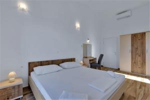 Villa Magico with pool and fantastic seaview